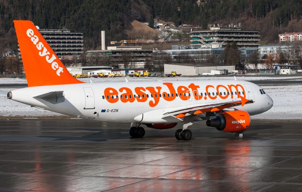 airbus, a319, easyjet-90593.jpg